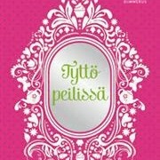 Cecilia Ahern: Tyttö peilissä